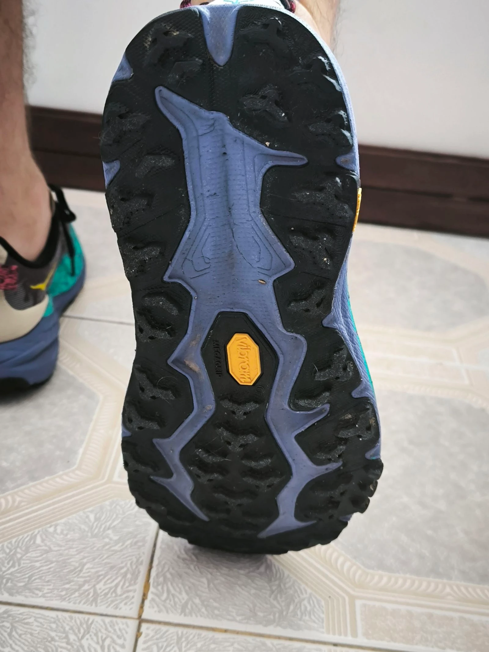 HOKA Speedgoat 6 Trail Running – Size 42 (EU) | Excellent Condition – photo 11